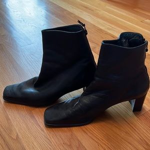 Stuart Weitzman boots